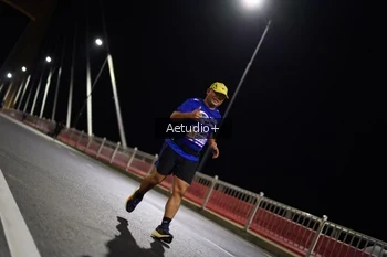 Runner Photo 764965