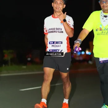 Runner Photo 7649650