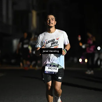 Runner Photo 7649659