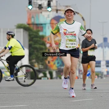 Runner Photo 7649683