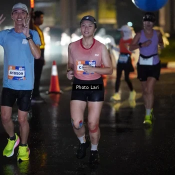 Runner Photo 7649690