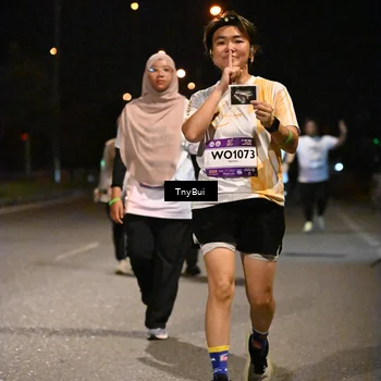 Runner Photo 7649700