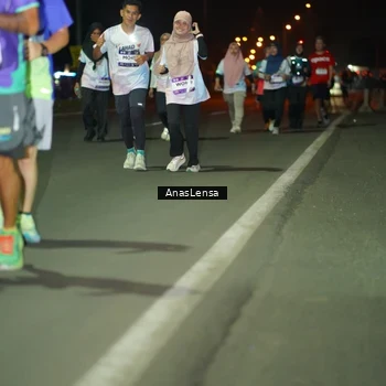 Runner Photo 7649702