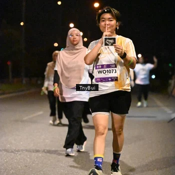 Runner Photo 7649706