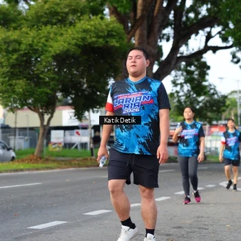 Runner Photo 7649720