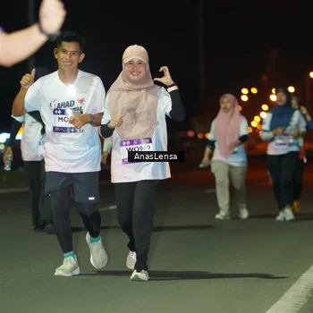 Runner Photo 7649729