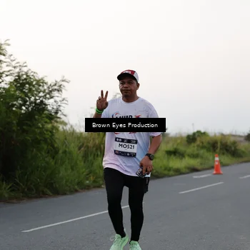 Runner Photo 7649741