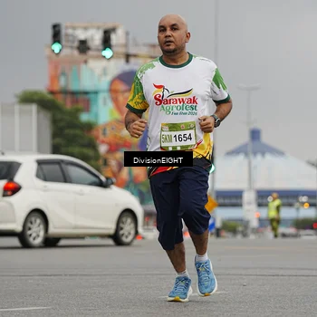 Runner Photo 7649759