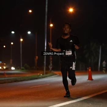Runner Photo 7649768