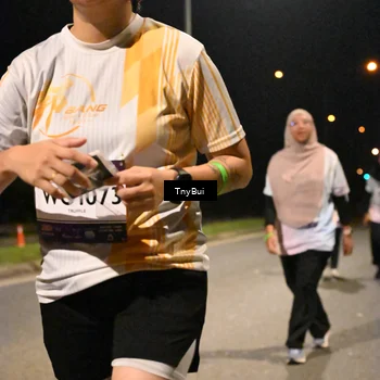 Runner Photo 7649780