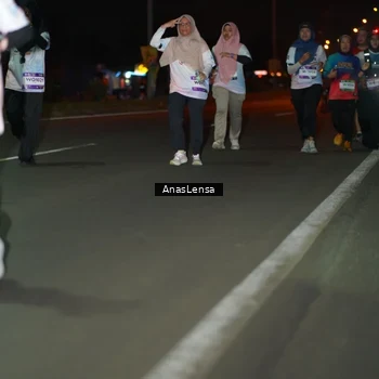 Runner Photo 7649797