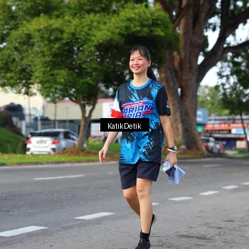 Runner Photo 7649800