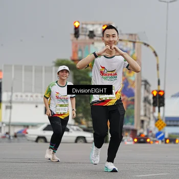 Runner Photo 7649803