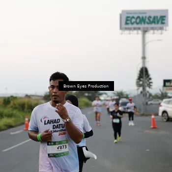 Runner Photo 7649807