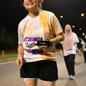 Runner Photo 7649812