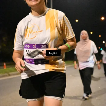 Runner Photo 7649815