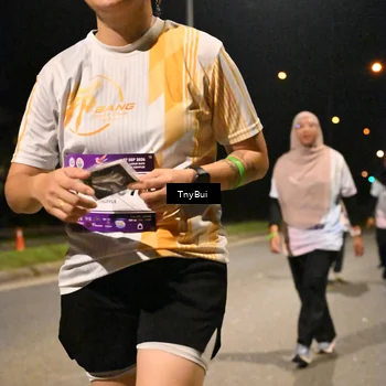 Runner Photo 7649825