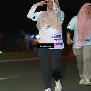 Runner Photo 7649828