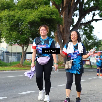 Runner Photo 7649858