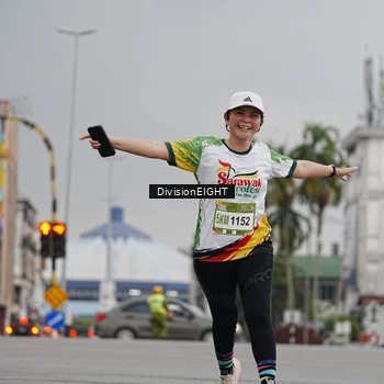 Runner Photo 7649859