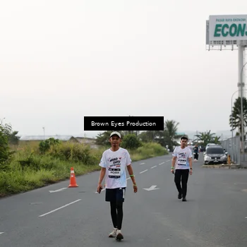 Runner Photo 7649865