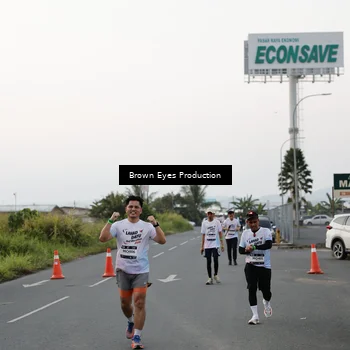 Runner Photo 7649867