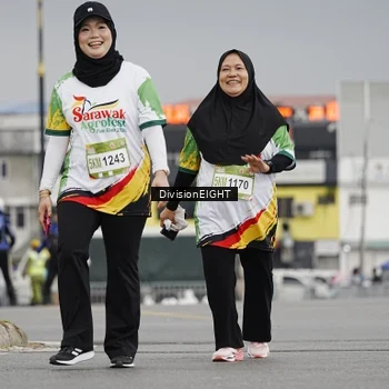 Runner Photo 7649870