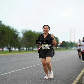 Runner Photo 7649882