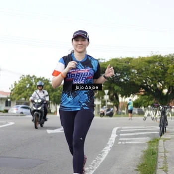 Runner Photo 7649885