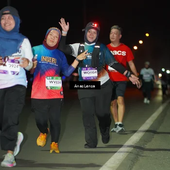 Runner Photo 7649894
