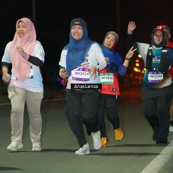 Runner Photo 7649900