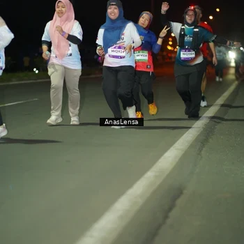 Runner Photo 7649902