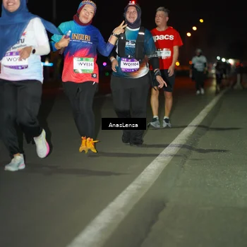 Runner Photo 7649913