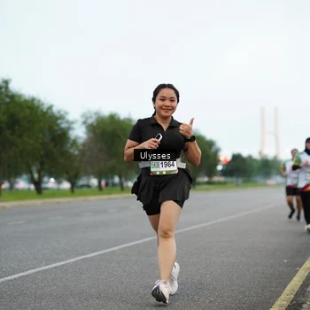 Runner Photo 7649914