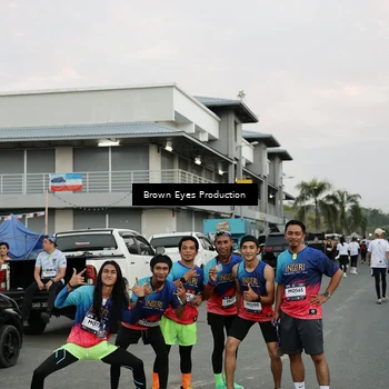 Runner Photo 7649917
