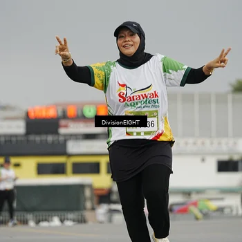 Runner Photo 7649938