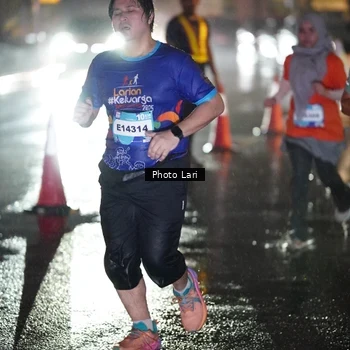Runner Photo 7649973
