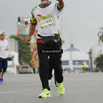 Runner Photo 7649976