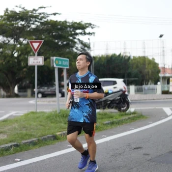 Runner Photo 7649982