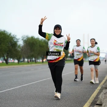 Runner Photo 7649985