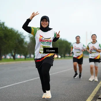 Runner Photo 7649988