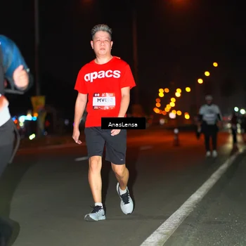 Runner Photo 7650002