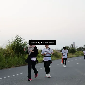 Runner Photo 7650009
