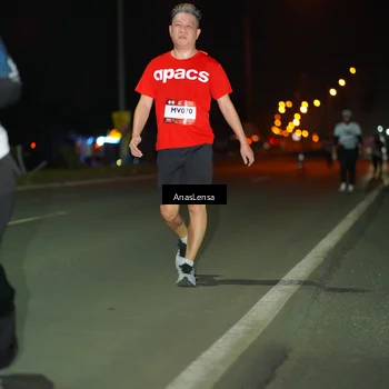 Runner Photo 7650010