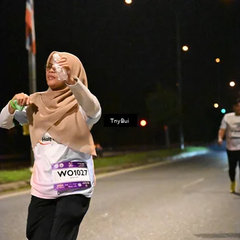 Runner Photo 7650011
