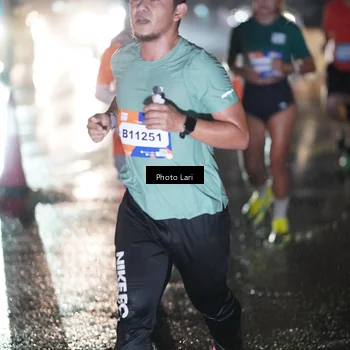 Runner Photo 7650013