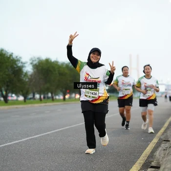 Runner Photo 7650030