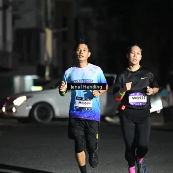 Runner Photo 7650033