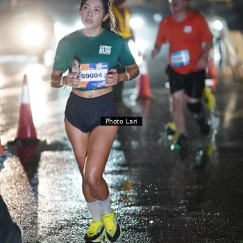Runner Photo 7650036