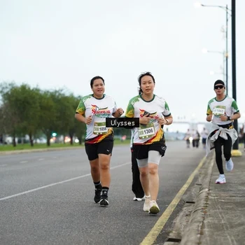 Runner Photo 7650043
